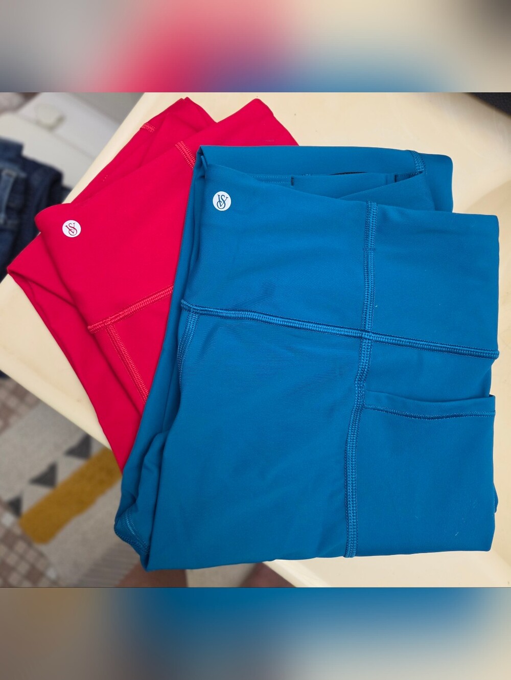 Victoria's Secret Performance Leggings Bundle (2)